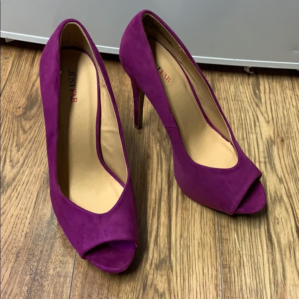 Brand new Heels